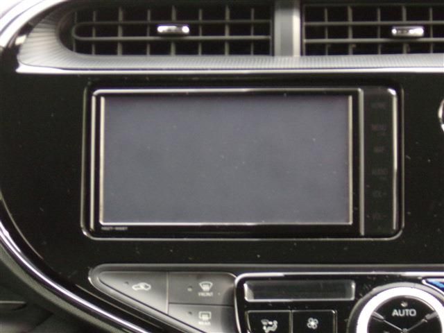 Toyota AQUA 2019-06 3328-18