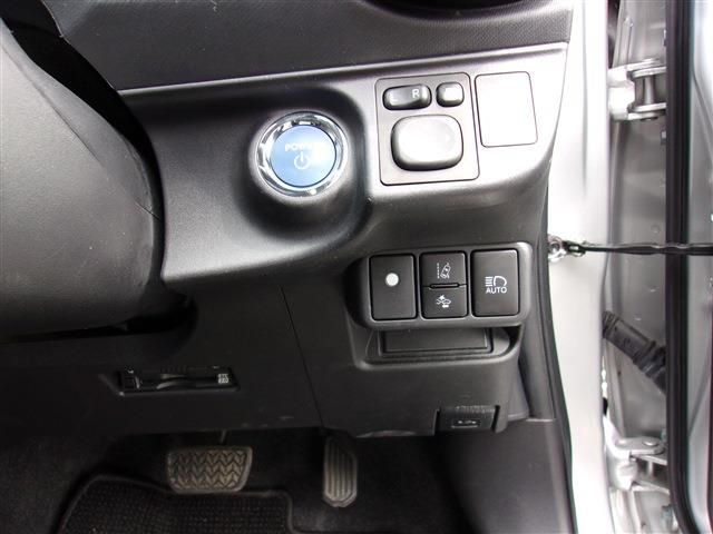Toyota AQUA 2019-06 3328-21