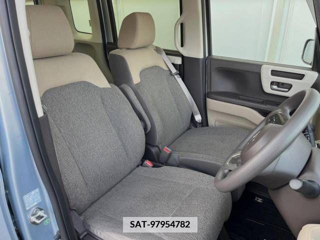 Honda N BOX 2018-10 364639-8