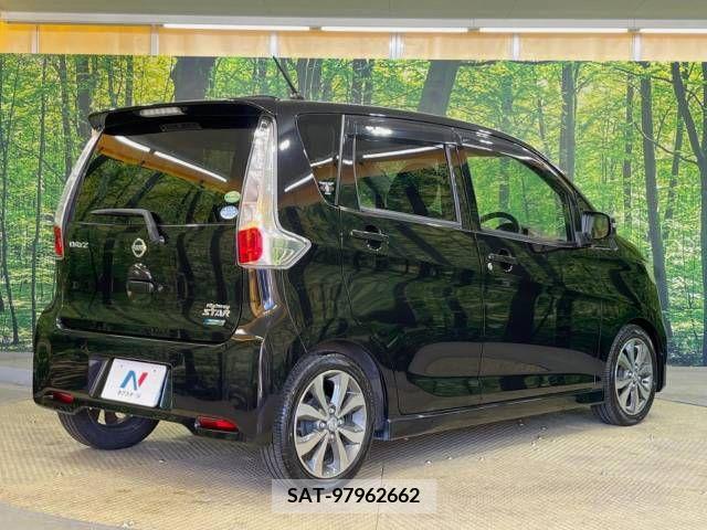 Nissan DAYZ 2013-09 267530-17