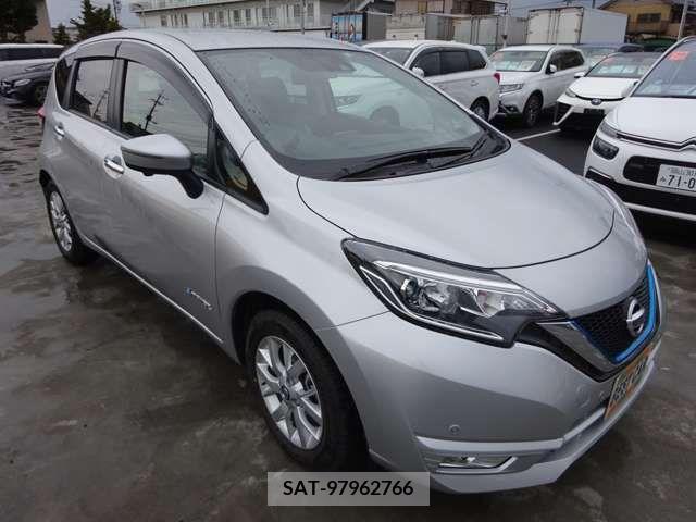 Nissan NOTE 2019-05 252463-10