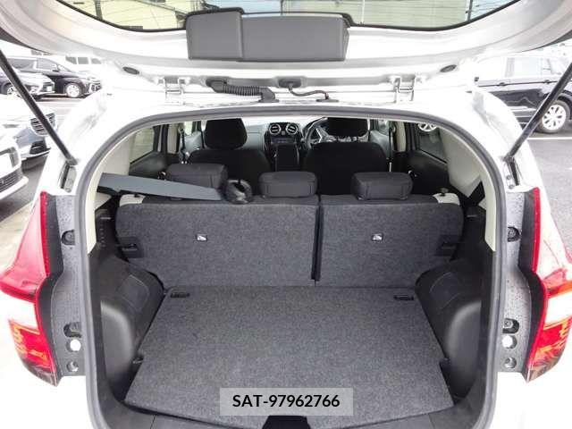 Nissan NOTE 2019-05 252463-8