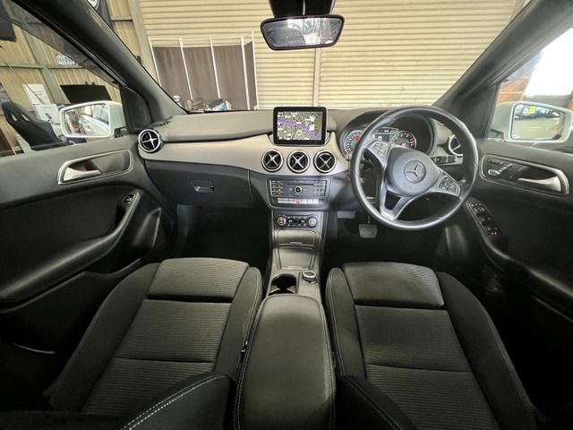 Mercedes Benz B-CLASS 2017-06 2454-6