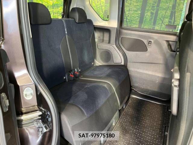 Nissan ROOX 2022-10 354679-10