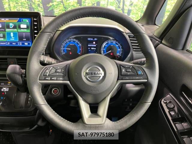 Nissan ROOX 2022-10 354679-8