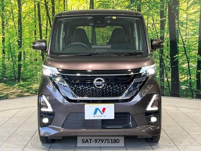 Nissan ROOX 2022-10 354679-14