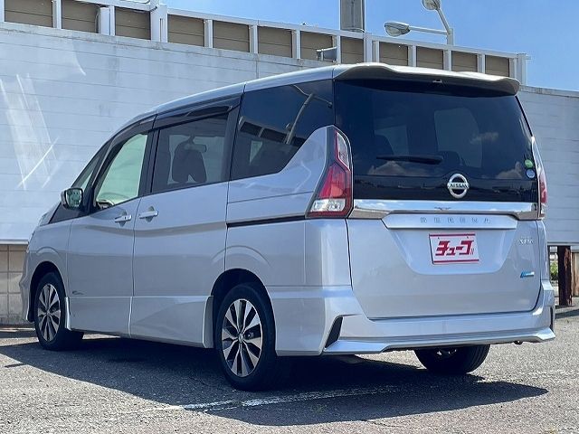 Nissan SERENA 2018-06 6116-8