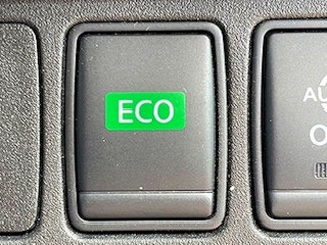 Nissan SERENA 2018-06 6116-16