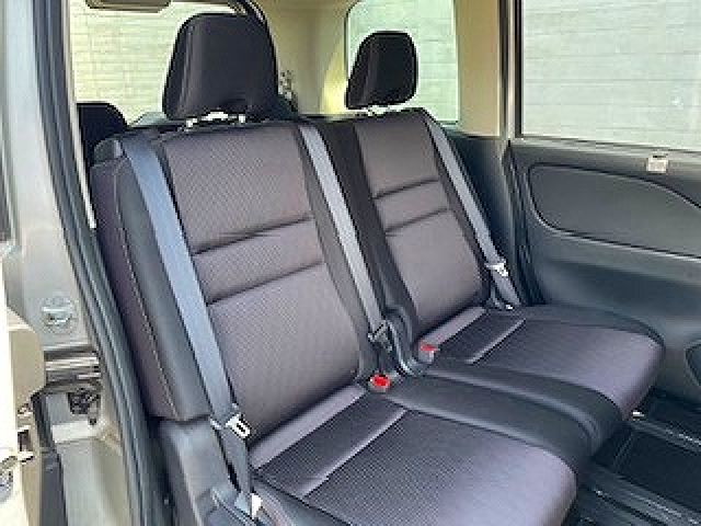 Nissan SERENA 2018-06 6116-18