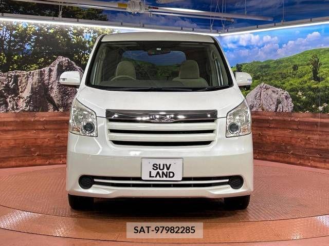 Toyota NOAH 2009-07 298083-14