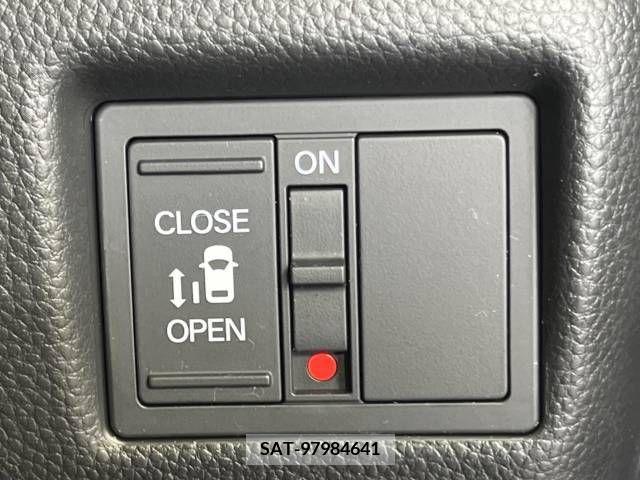 Honda N BOX CUSTOM 2020-10 335218-6