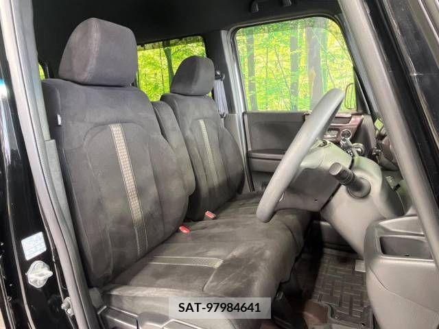 Honda N BOX CUSTOM 2020-10 335218-8