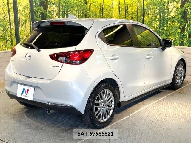 Mazda MAZDA2 2019-09 397206-17