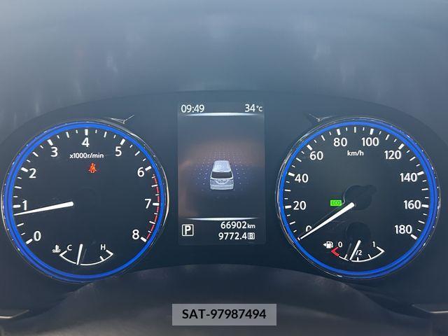 Nissan ELGRAND 2015-03 359712-25