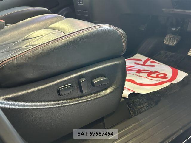 Nissan ELGRAND 2015-03 359712-28