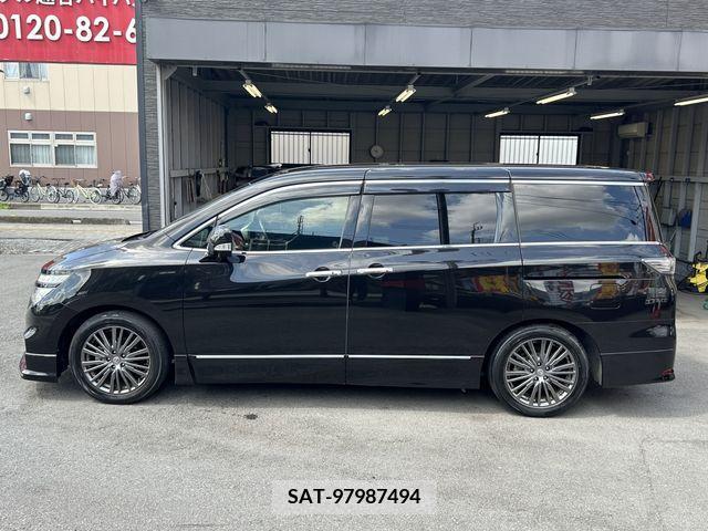 Nissan ELGRAND 2015-03 359712-7