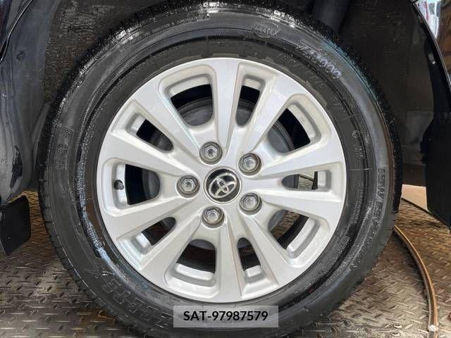 Toyota NOAH 2017-08 321516-13