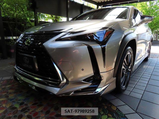 Lexus UX 2023-02 275914-6