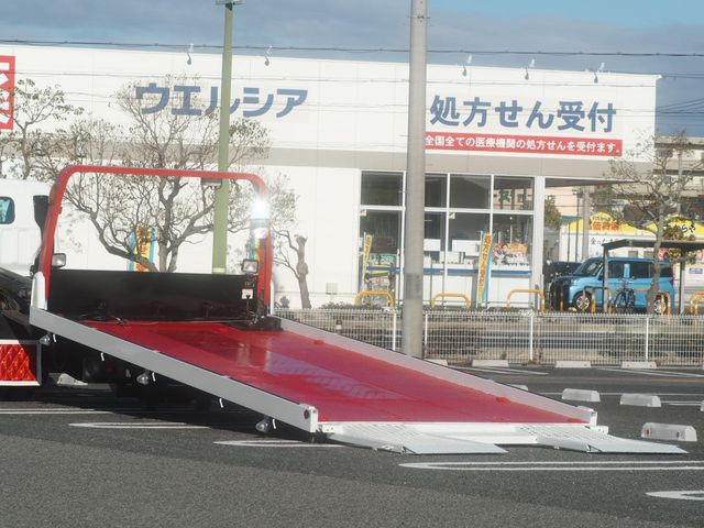 Mitsubishi CANTER 2004-11 109-2