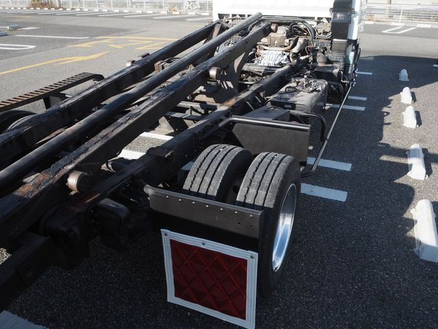 Mitsubishi CANTER 2004-11 109-25