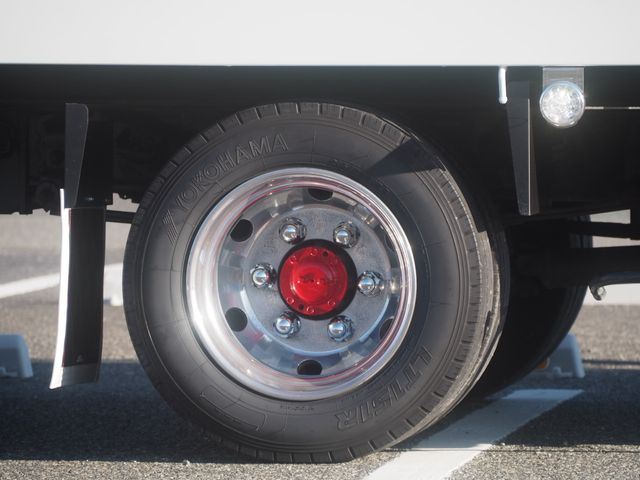 Mitsubishi CANTER 2004-11 109-6