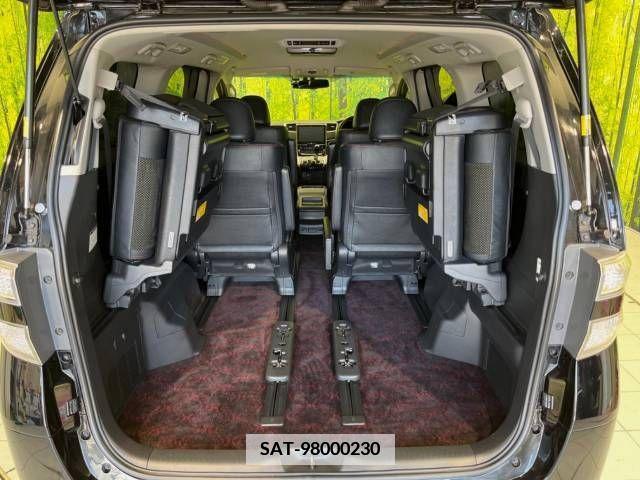 Toyota VELLFIRE 2014-09 369679-11