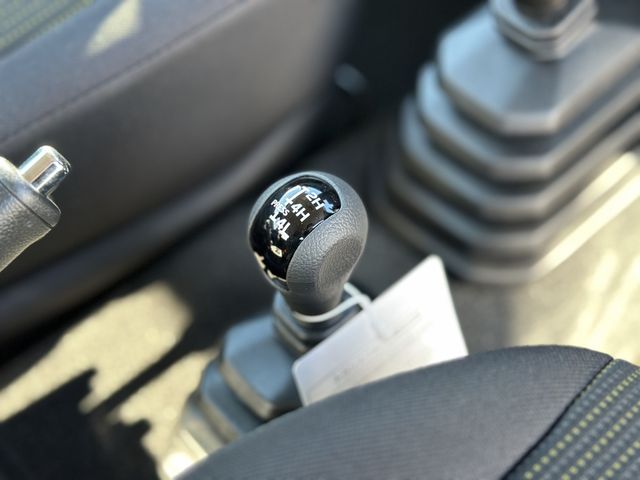 Suzuki JIMNY SIERRA 2023-10 188965-7