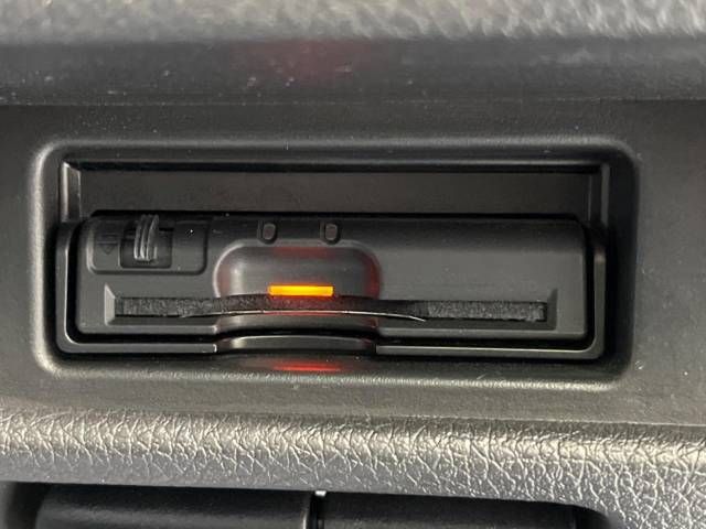 Nissan X-TRAIL 2014-11 194648-6