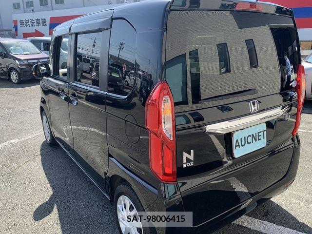 Honda N BOX 2019-08 278422-4