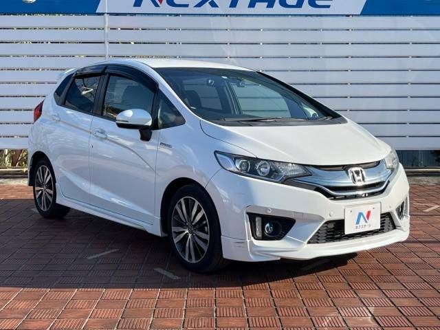 Honda FIT HYBRID 2015-02 194739-15