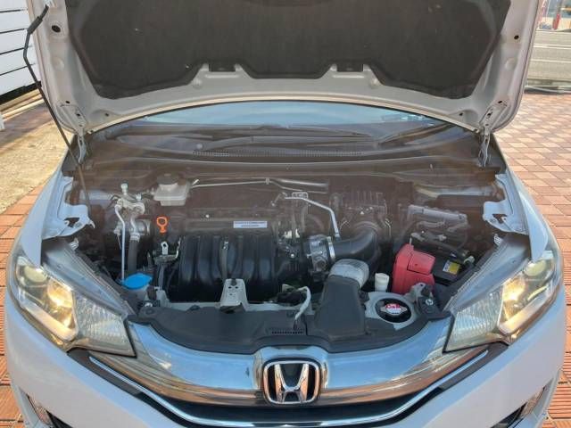 Honda FIT HYBRID 2015-02 194739-18