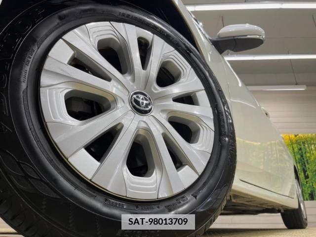 Toyota PRIUS 2021-01 377456-13