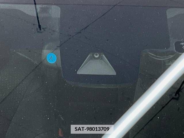 Toyota PRIUS 2021-01 377456-2
