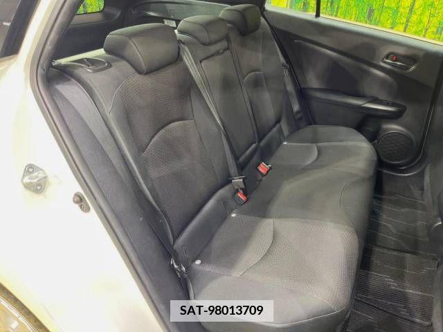 Toyota PRIUS 2021-01 377456-9