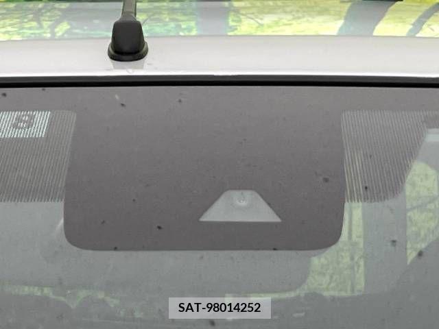 Nissan MARCH 2021-08 256423-2