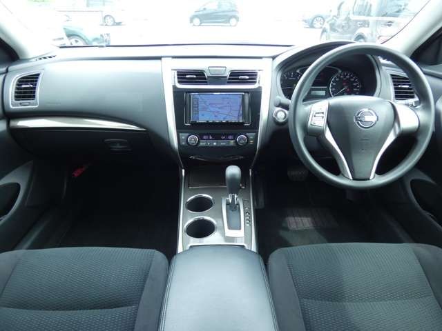 Nissan TEANA 2017-01 6212-1