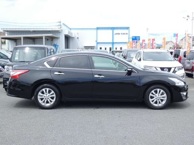 Nissan TEANA 2017-01 6212-4