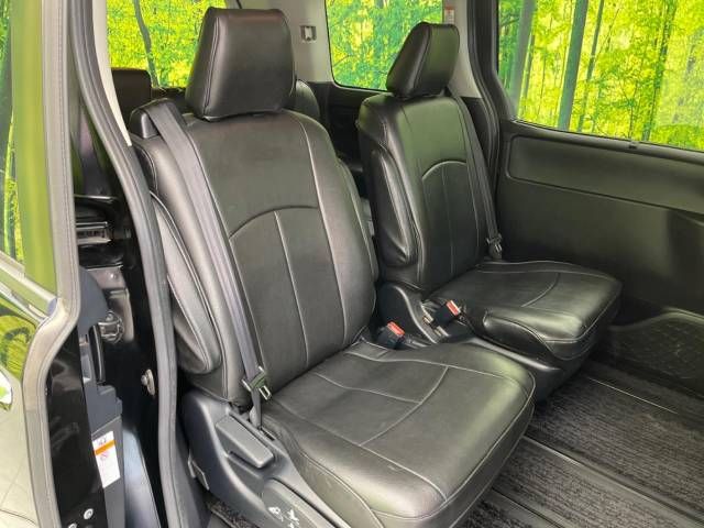 Toyota VOXY 2016-12 181862-9
