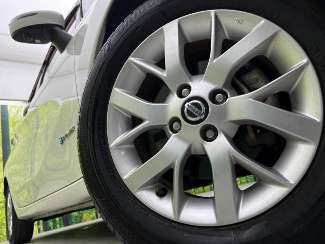 Nissan NOTE 2018-09 180865-13