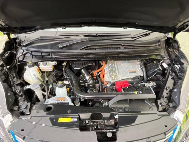Nissan SERENA 2020-10 189353-19