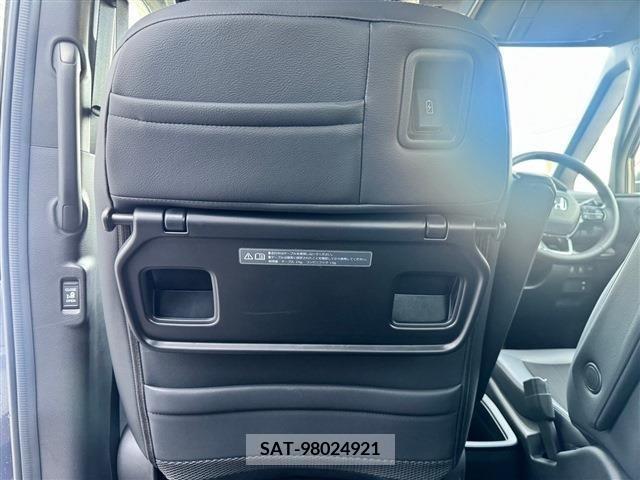 Honda STEP WGN 2022-05 286089-18