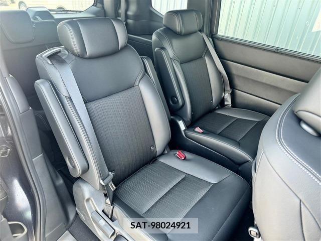 Honda STEP WGN 2022-05 286089-13
