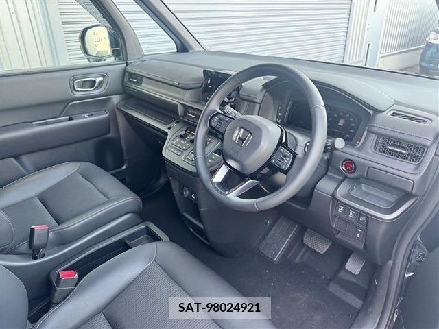 Honda STEP WGN 2022-05 286089-12