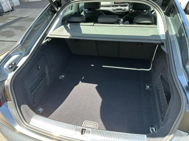 Audi A5 2019-07 8330-14