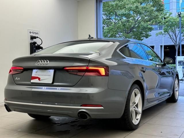 Audi A5 2019-07 8330-1