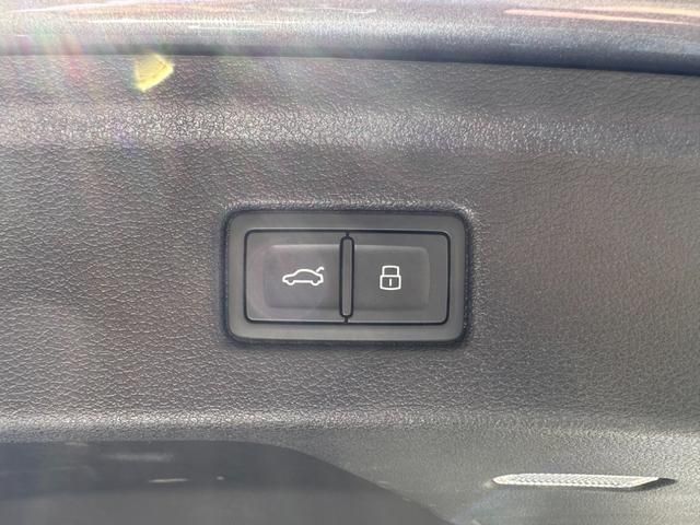 Audi A5 2019-07 8330-15