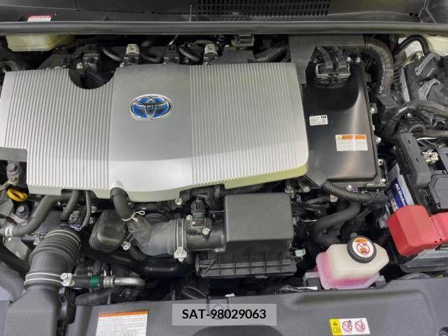 Toyota PRIUS 2021-01 330752-18