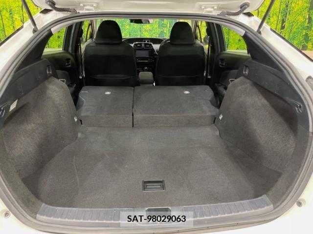 Toyota PRIUS 2021-01 330752-10