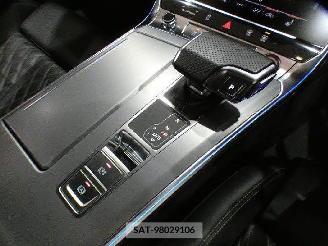 Audi S6 2020-10 335986-15