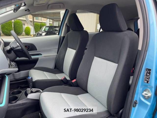 Toyota AQUA 2012-11 351370-8